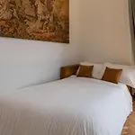 Appartement Duomo 7 Min - Historic Luxury 3 Bedrooms With Parking