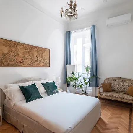 Appartamento Duomo 7 Min - Historic Luxury 3 Bedrooms With Parking