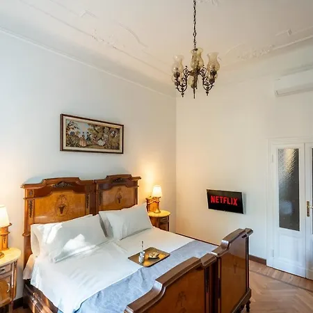 Duomo 7 Min - Historic Luxury 3 Bedrooms With Parking Appartamento Milano