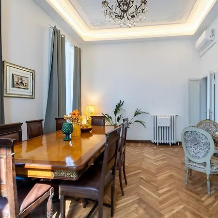 Appartamento Duomo 7 Min - Historic Luxury 3 Bedrooms With Parking Milano