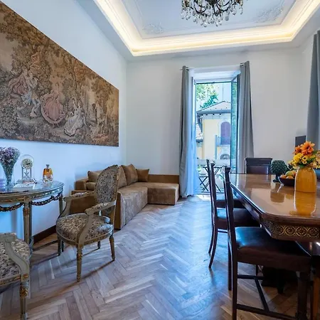 Duomo 7 Min - Historic Luxury 3 Bedrooms With Parking * Milano