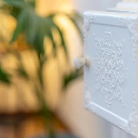 Duomo 7 Min - Historic Luxury 3 Bedrooms With Parking Appartamento *